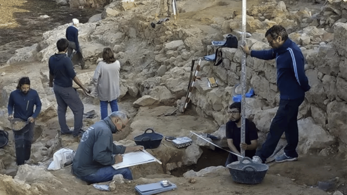Tareas de excavación arqueológica del sector norte de Empúries (Girona), que han permitido hallar un santuario del siglo VI a.C.