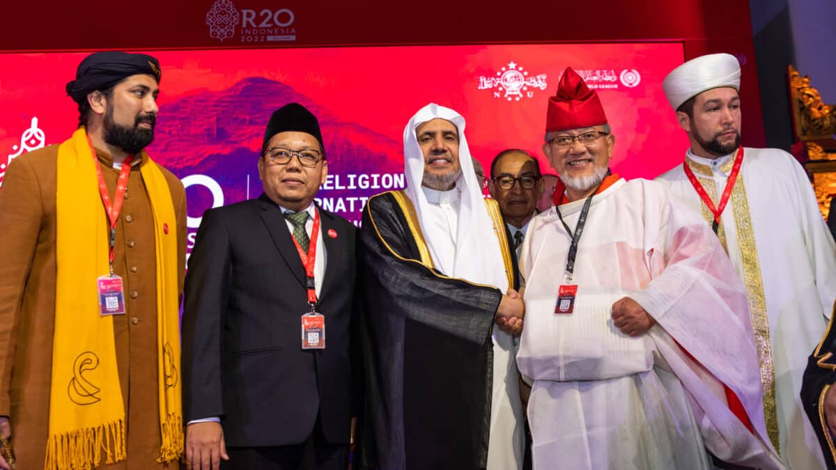 La cumbre de líderes religiosos del G20 pide que "la religión sea una fuente de soluciones y no de problemas"
