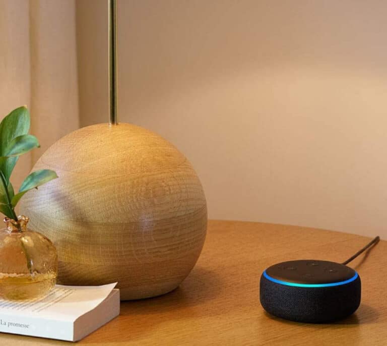 Amazon tira el precio de su altavoz inteligente echo dot ¡ahora con un 60% de descuento!