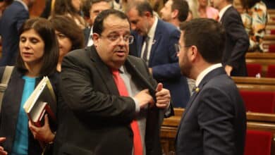 El Parlament reprueba al consejero de Interior por la gestión de los Mossos