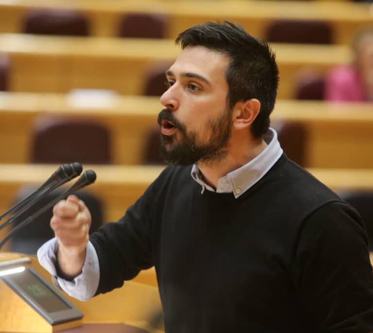 Ramón Espinar, exsecretario general de Podemos, tilda a Pablo Iglesias de "caricatura de un liderazgo tóxico"
