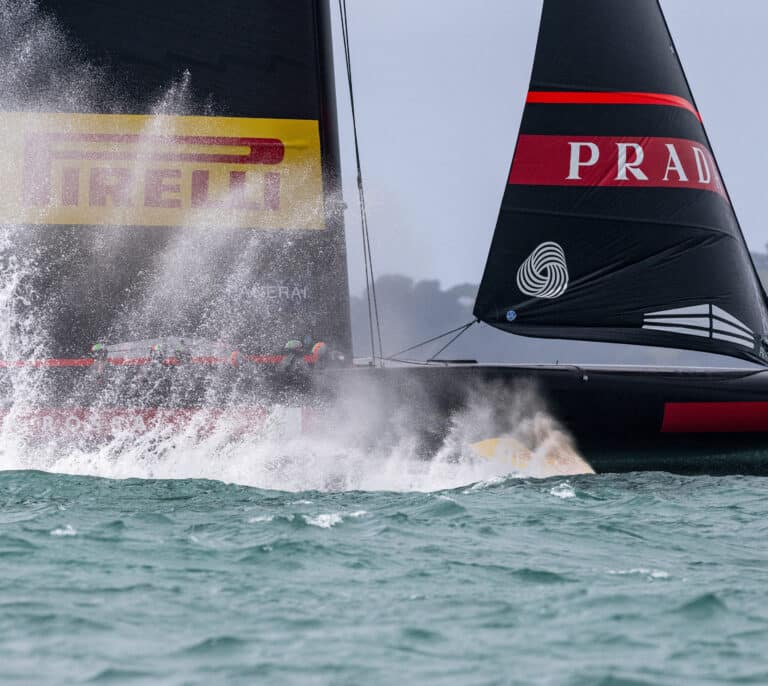 Barcelona ofrece una exposición de la America’s Cup y una nueva atracción en el Tibidabo