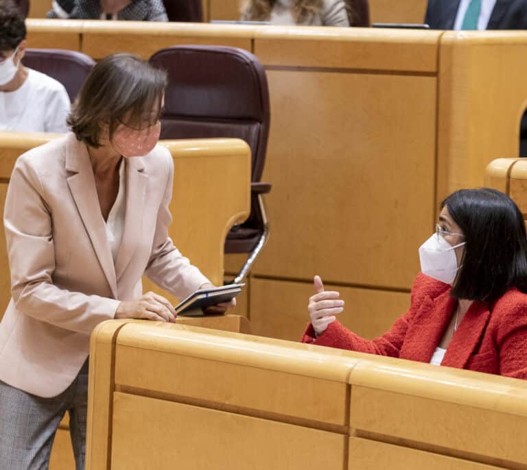Sánchez señala a Maroto y Darias como candidatas y avisa a Podemos y Díaz de la "amenaza" de perder el Gobierno