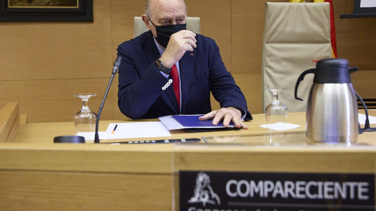 El exministro del Interior Jorge Fernández Díaz en la comisión de investigación de la operación ‘Kitchen’ del Congreso de los Diputados