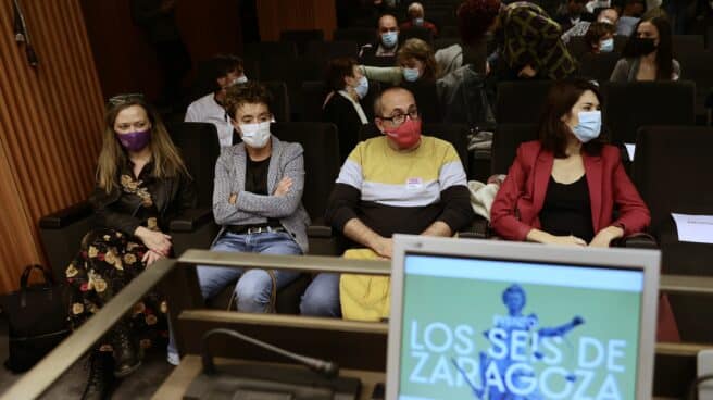 Garzón, Iglesias y Errejón suscriben un manifiesto que reclama la absolución de los 'Seis de Zaragoza' Jornadas informativas sobre ‘Los 6 de Zaragoza’