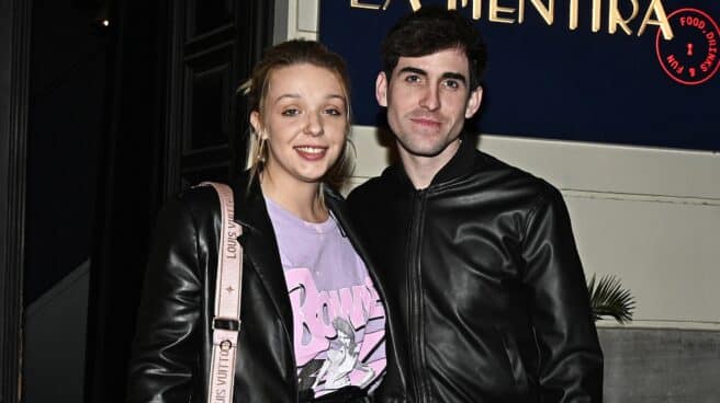 Zayra Gutierrez, hija de Arantxa de Benito y Guti, anuncia que está embarazada Zayra Gutiérrez y su novio, Miki Mejías