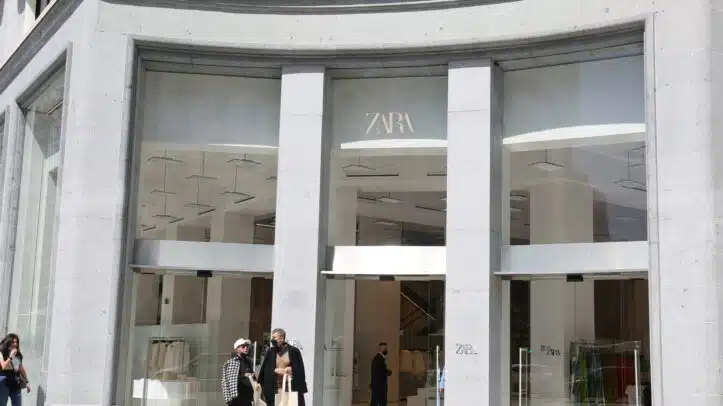 Inditex cae casi un 6% en bolsa tras ralentizar su crecimiento en el tercer trimestre