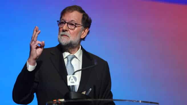 Rajoy participa en una mesa sobre democracia liberal y los populismos