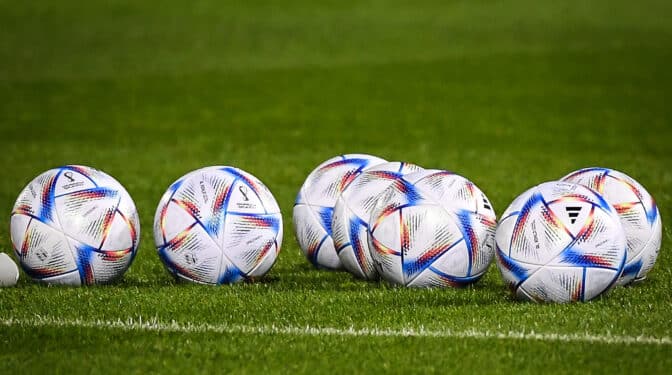Así es el balón del Mundial Qatar 2022, el primero con chip para el fuera de juego