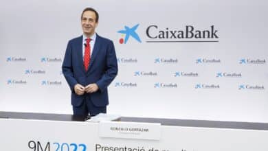 Gonzalo Gortázar (CaixaBank) asegura que los depósitos no son la mejor opción para ahorrar