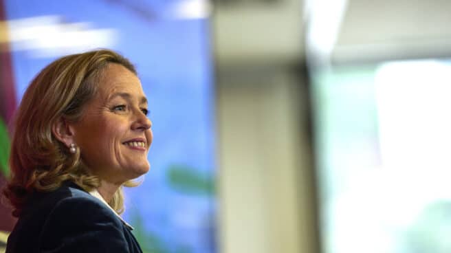 Previsiones macroeconómicas Comisión Europea La vicepresidenta primera y ministra de Asuntos Económicos y Transformación Digital, Nadia Calviño, durante la clausura de unas jornadas en la sede de la Comisión Nacional del Mercado de Valores, en Madrid.