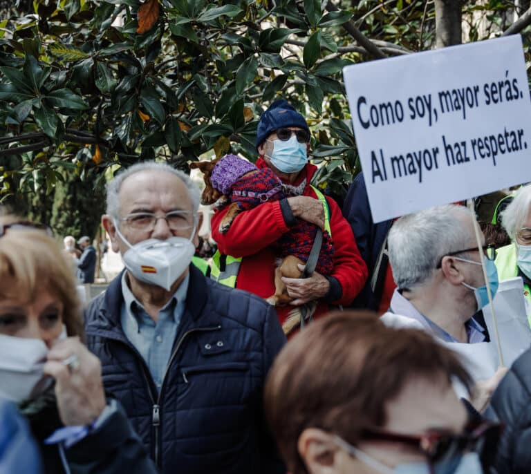 La Seguridad Social cambia de criterio y seguirá embargando las pensiones inferiores al SMI