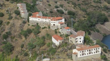 La historia de Salto de Castro, el pueblo nacido de la España de los pantanos que se vende por 260.000 euros