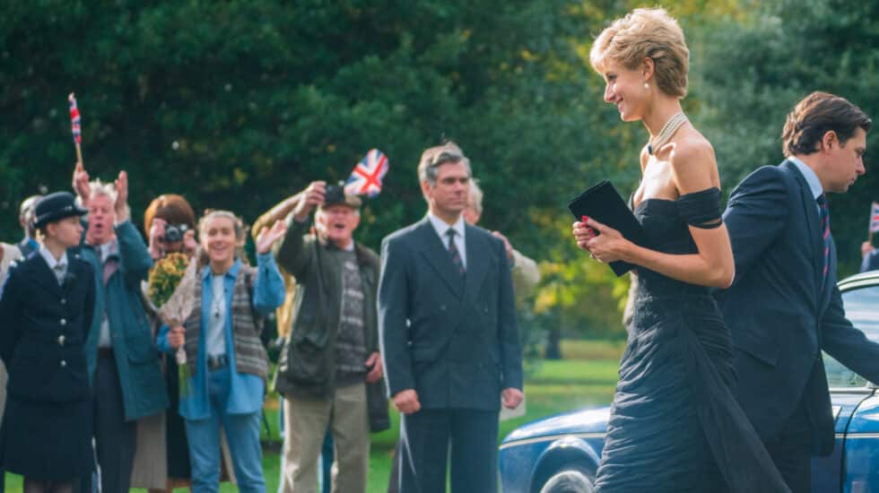 De Reino Unido a España, las 5 localizaciones para trasladarse a la quinta temporada de 'The Crown' Escena de la 5ª temporada de 'The Crown'