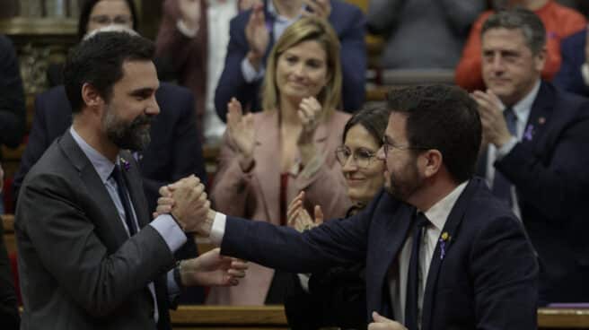El TSJC absuelve a Torrent y su Mesa al concluir que no desobedecieron al TC