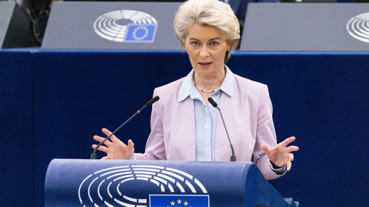 La presidenta de la Comisión Europea, Ursula von der Leyen, en una sesión en el Parlamento Europeo en Estrasburgo, Francia.