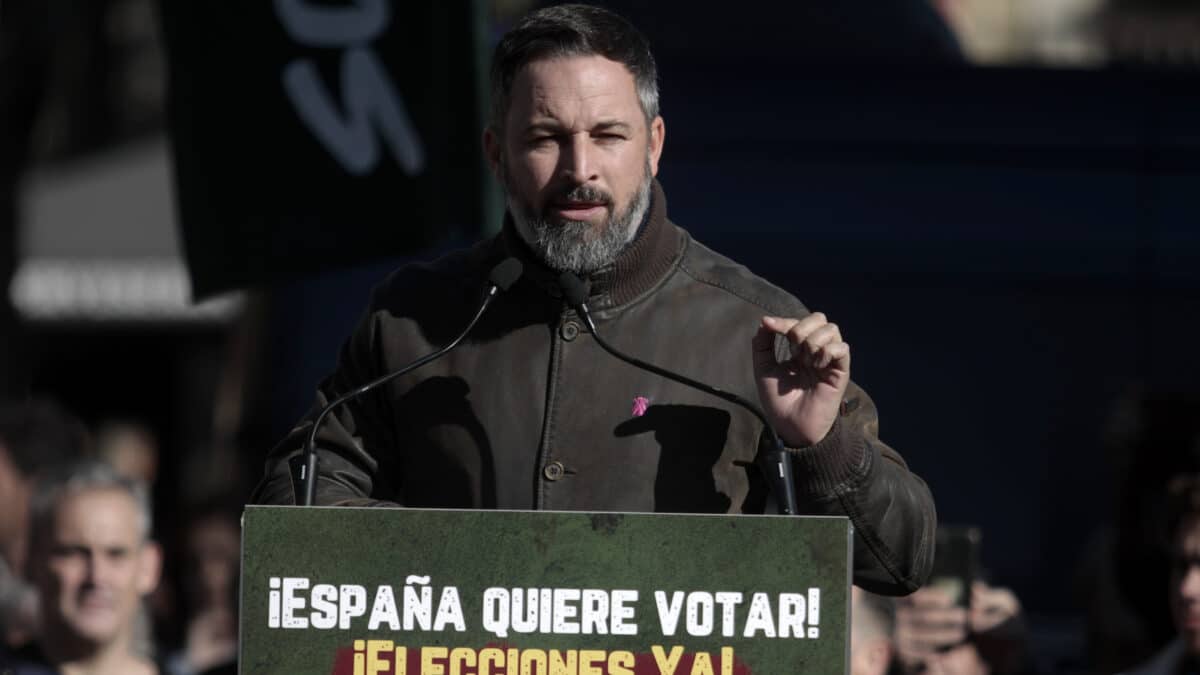 El presidente de Vox, Santiago Abascal, intervienen en la protesta del partido y el sindicato Solidaridad en la Plaza Universidad de Barcelona