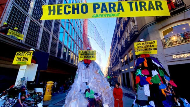 Action of activists in Madrid against Black Friday