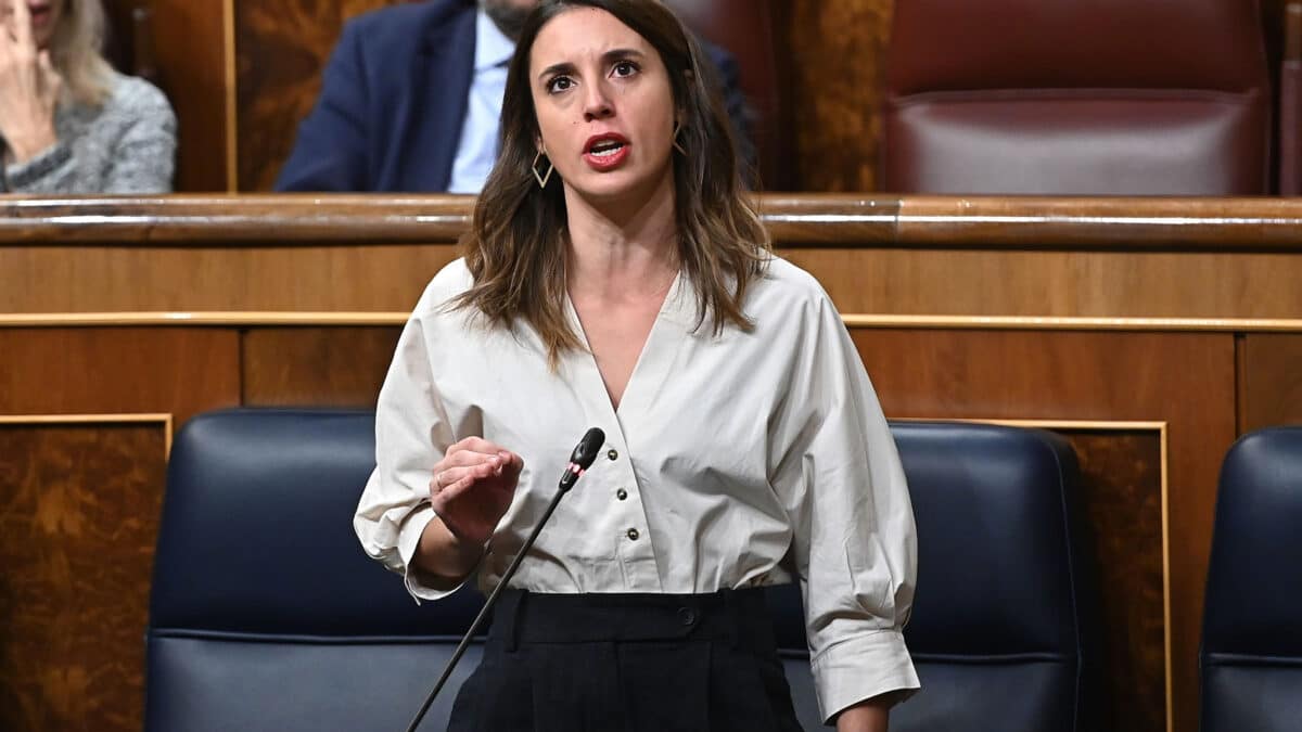 Irene Montero, en la sesión de control del Congreso.