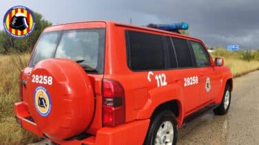 Dos sintecho en estado crítico por un incendio en el antiguo estadio de fútbol José Pache en Badajoz