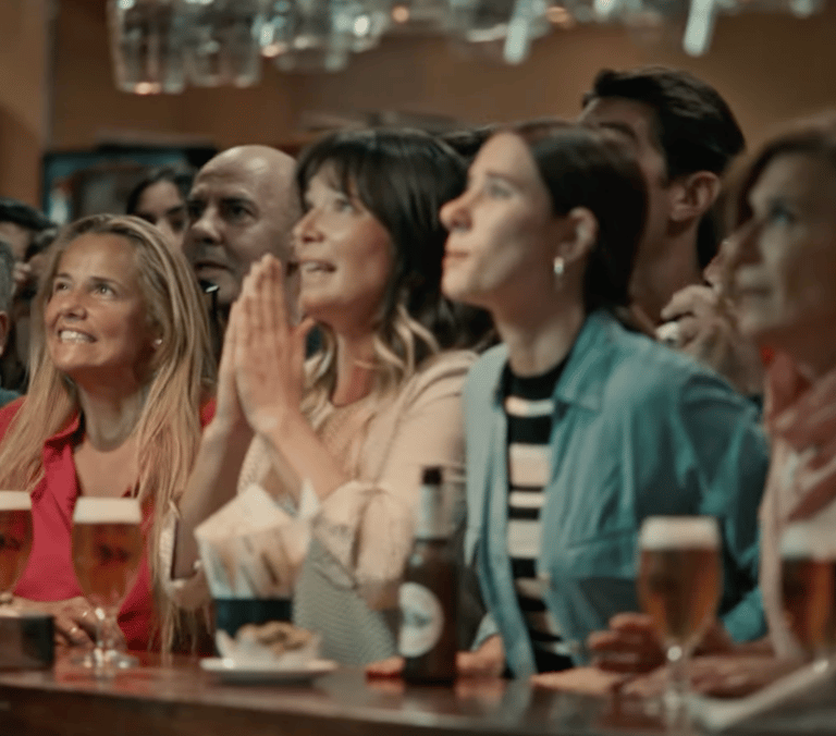 Cervezas Victoria traslada a la Selección el apoyo de todo el país por medio de la inteligencia artificial