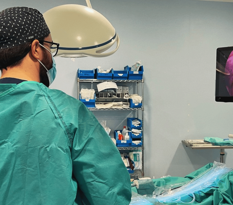 Por qué la cirugía guiada por fluorescencia es una revolución en el ámbito pediátrico