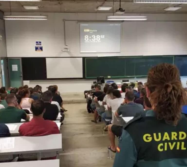 429 opositores a guardia civil superan todas las pruebas pero no consiguen plaza