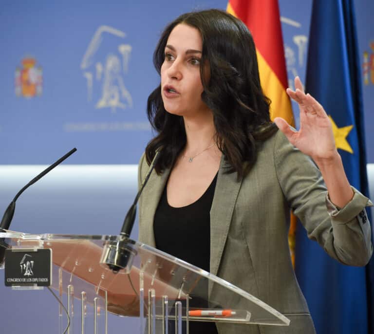 Cs rompe el silencio sobre la ley del 'solo sí es sí': "Hay que cambiarla lo antes posible"