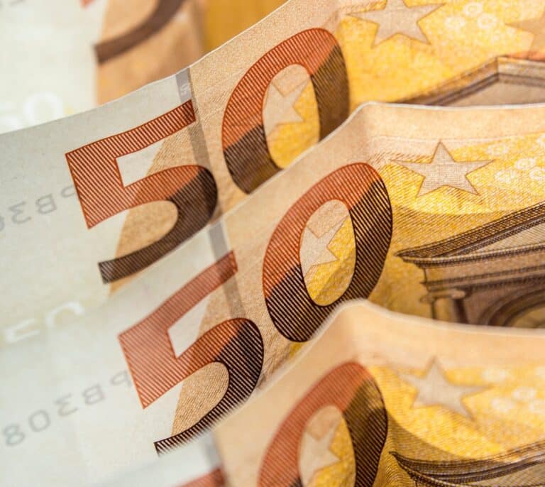 Las letras del tesoro a 9 meses registran una rentabilidad récord cercana al 3%