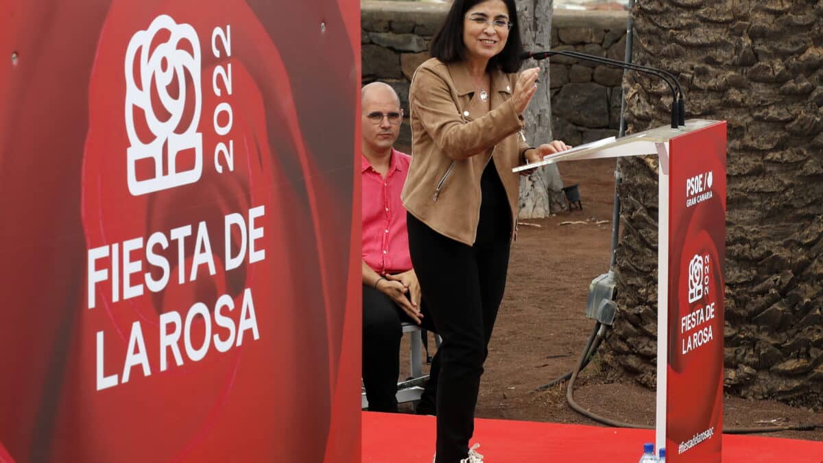 GRAFCAN2239. ARUCAS (GRAN CANARIA), 13/11/2022.-. La ministra de Sanidad, Carolina Darias, durante su intervención este domingo en Arucas (Gran Canaria) en la "Fiesta de la rosa" que organizó su partido, el PSOE. EFE/ Elvira Urquijo A.