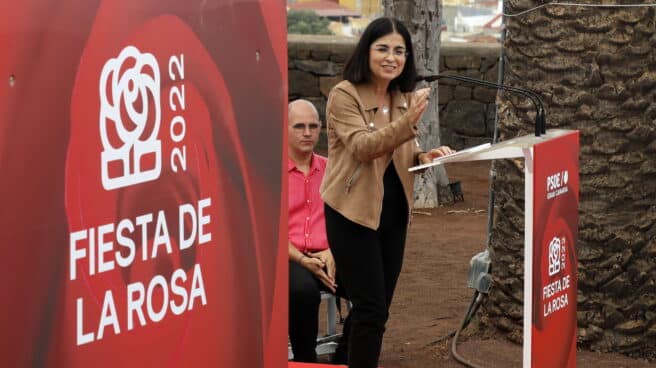 La ministra de Sanidad asistió a la Fiesta de la Rosa en Gran Canaria GRAFCAN2239. ARUCAS (GRAN CANARIA), 13/11/2022.-. La ministra de Sanidad, Carolina Darias, durante su intervención este domingo en Arucas (Gran Canaria) en la "Fiesta de la rosa" que organizó su partido, el PSOE. EFE/ Elvira Urquijo A.