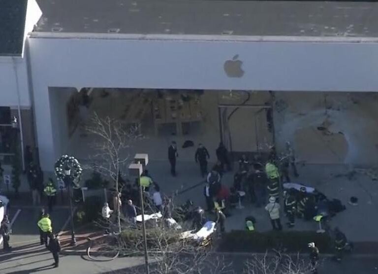 Al menos un muerto y 16 heridos tras empotrarse un coche contra una tienda de Apple en Estados Unidos