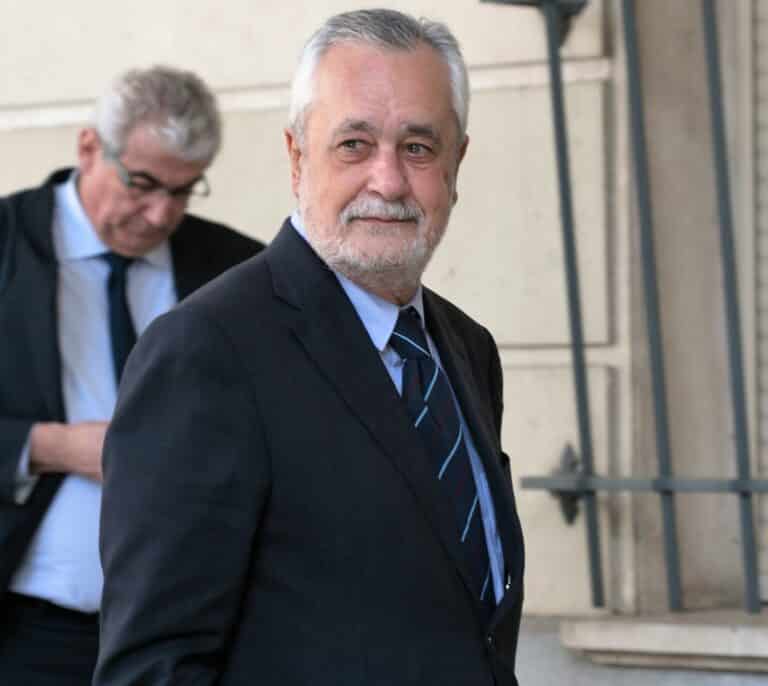 La Audiencia de Sevilla da diez días a Griñán para entrar en prisión