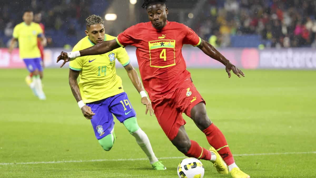 El defensor Mohammed Salisu, en un partido amistoso entre Ghana y Brasil.