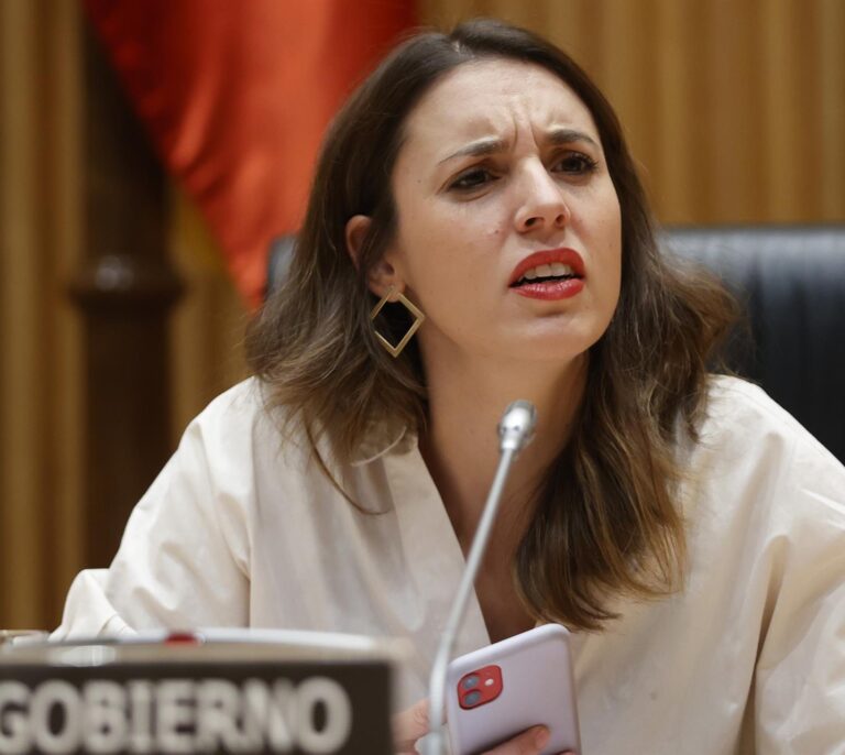 Tensión entre Vox e Irene Montero en el Congreso: "Si una víctima no tiene el asesino adecuado, la ignoran"