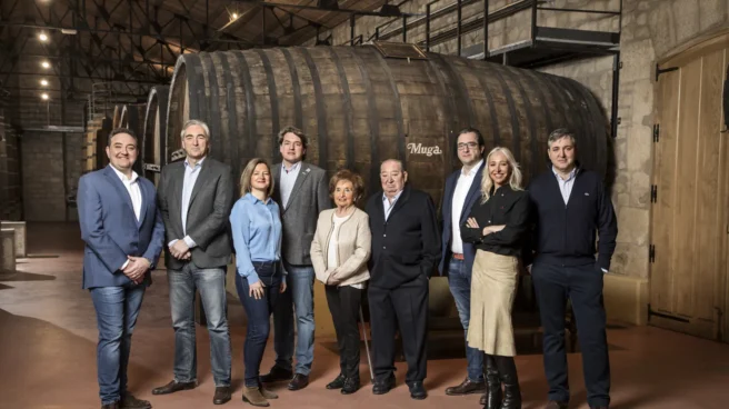 La familia Muga, en la bodega. La familia Muga, en la bodega.