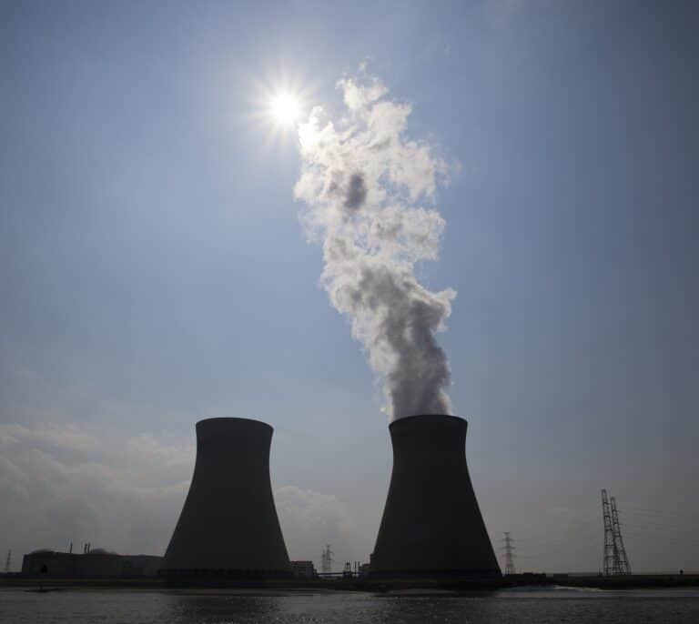La promesa de alargar la vida de las nucleares de Feijóo tendrá un coste de más de 18.000 millones