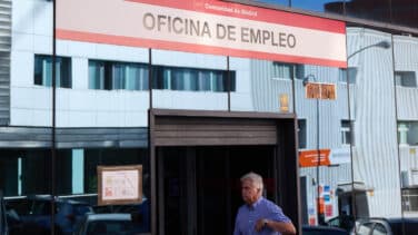El paro cae en 27.027 personas en el mejor mes de octubre de su historia