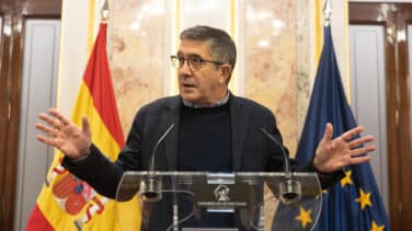 Patxi López y Calviño aseguran que Aznar comenzó la transferencia de Tráfico a Navarra