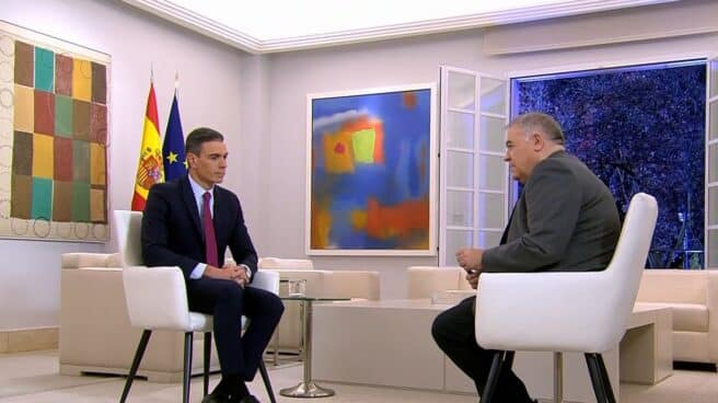 El presidente del Gobierno, Pedro Sánchez, durante la entrevista en 'Al Rojo Vivo' con Antonio García Ferreras