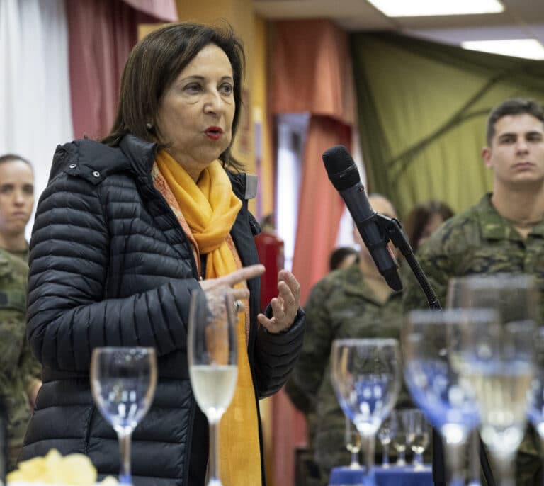El repunte de la violencia machista reabre las tensiones en el Gobierno por la 'ley del sí es sí' y hace a Robles rectificar