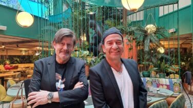 Álvaro Urquijo: "Un día mi padre vino a un concierto y dijo 'pues no lo hacéis mal'"