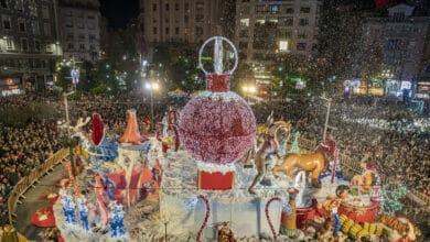 De Murcia a Santander: así ilumina la Navidad las ciudades de España