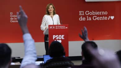 El PSOE discrepa de Podemos y desliza que obedecerá al TC si da la razón al PP