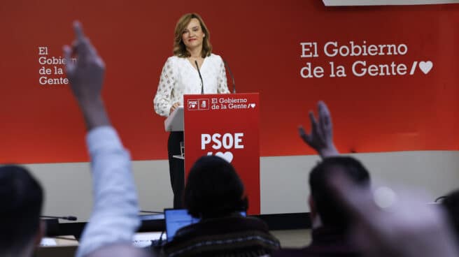 MADRID, 19/12/2022.- La portavoz de la Comisión Ejecutiva del PSOE, Pilar Alegría, ofrece una rueda de prensa en la sede federal de su partido en la calle de Ferraz en Madrid este lunes. EFE/ Chema Moya
