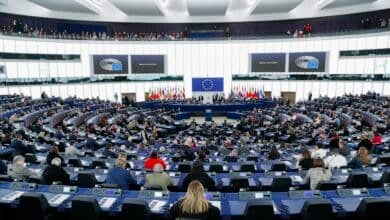 El PSOE exhibe su soledad en el Europarlamento y no condena la represión de periodistas en Marruecos