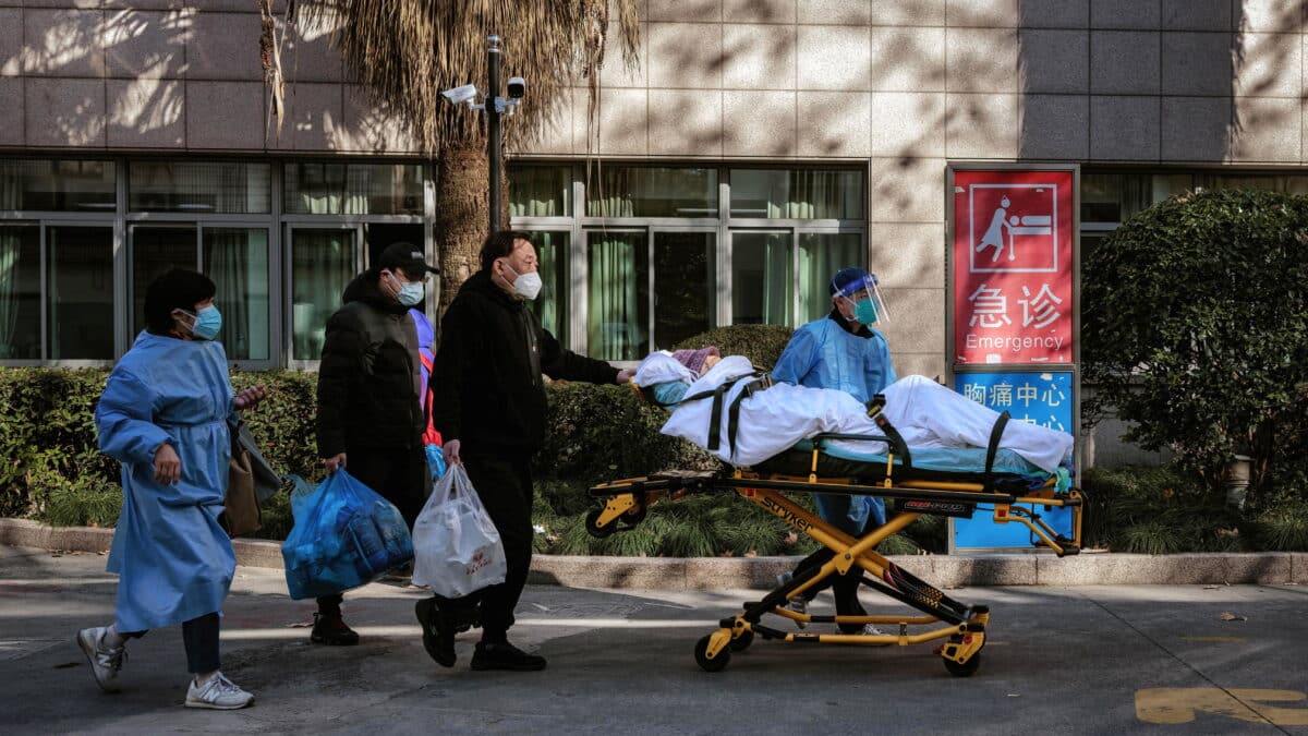 Hospitales de China saturados por covid