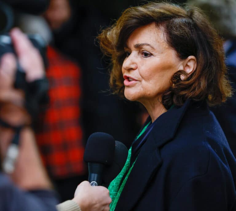 El PSOE estudia sancionar a Carmen Calvo con hasta 600 euros por saltarse la disciplina de voto en la Ley Trans