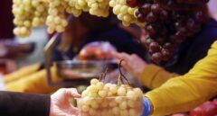 Los menores de 5 años no deben comer uvas en Nochevieja por "riesgo de asfixia"