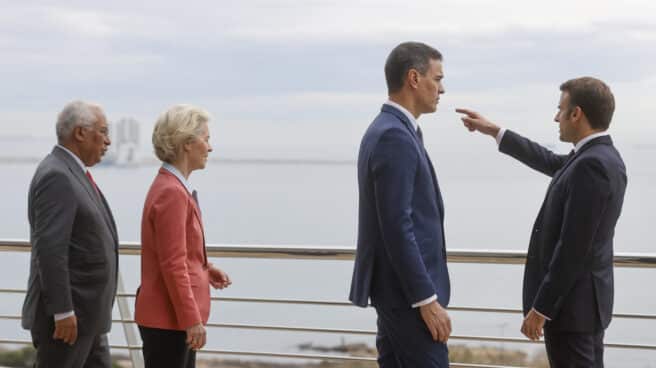 Costa, Von der Leyen, Sánchez y Macron, en Alicante. Costa, Von der Leyen, Sánchez y Macron, en Alicante.